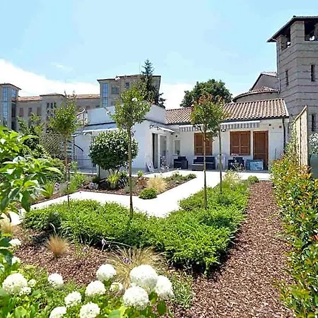 Oleandri - Lakeandgarden In מלון 5*